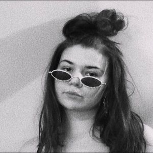 Meet your Posher, Bailey